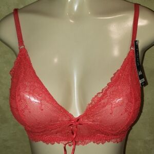Heidi Klum Natural Lift Lace Red Bra Size M. Condi